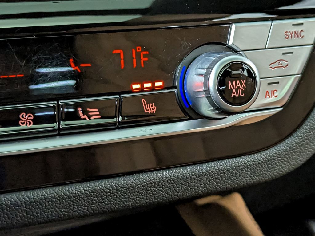 Used 2021 BMW X4 xDrive30i w/ M Sport Package image 23