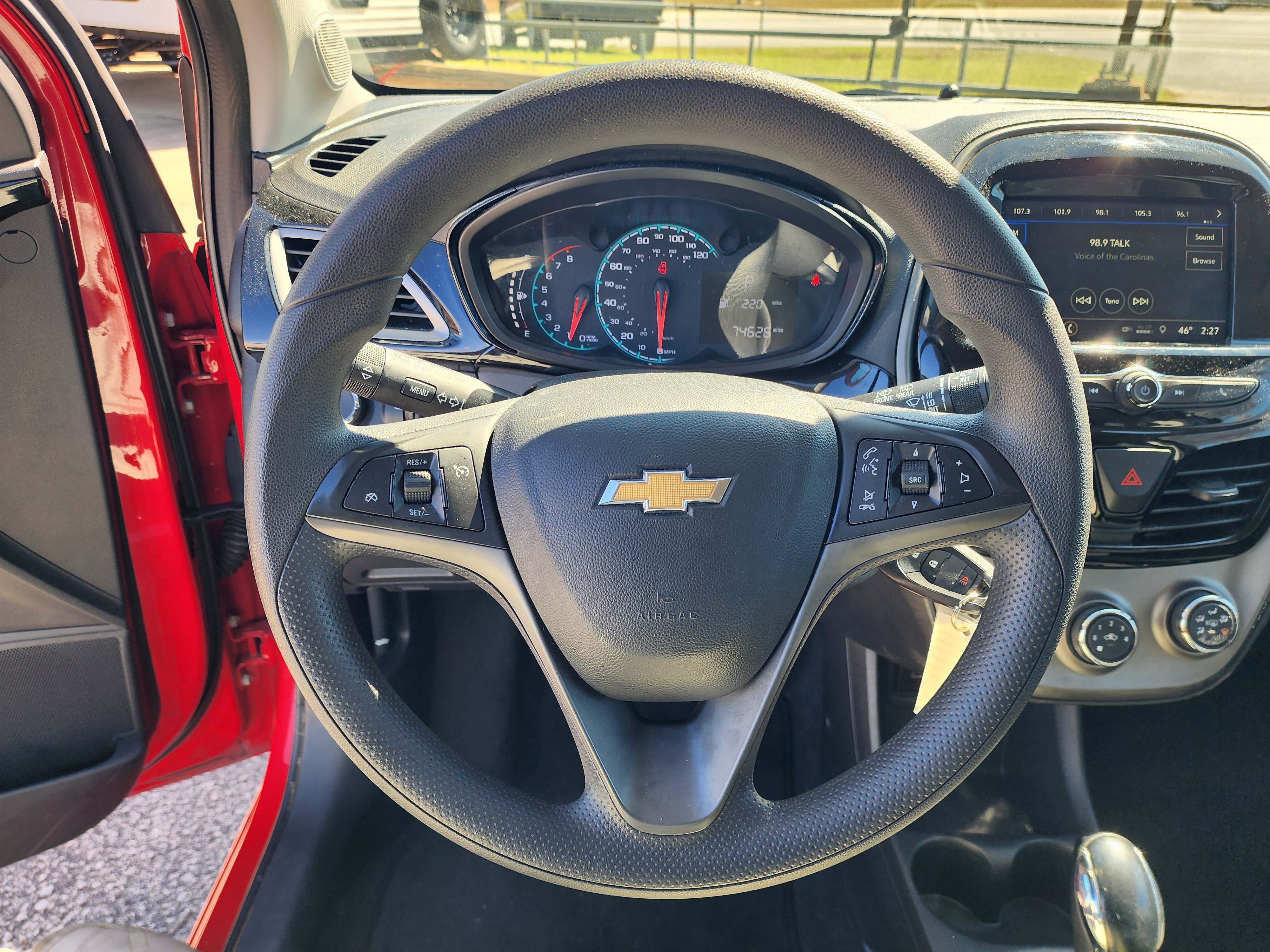 Used 2022 Chevrolet Spark LT image 22