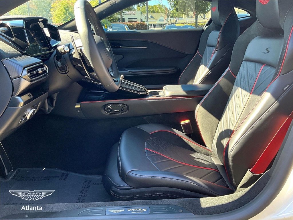 Used 2026 Aston Martin V8 Vantage S RWD image 21