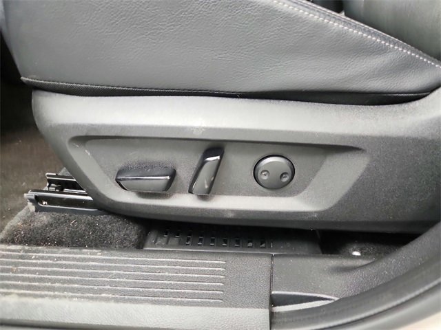 Used 2025 Nissan Rogue SL w/ Tech Package image 20