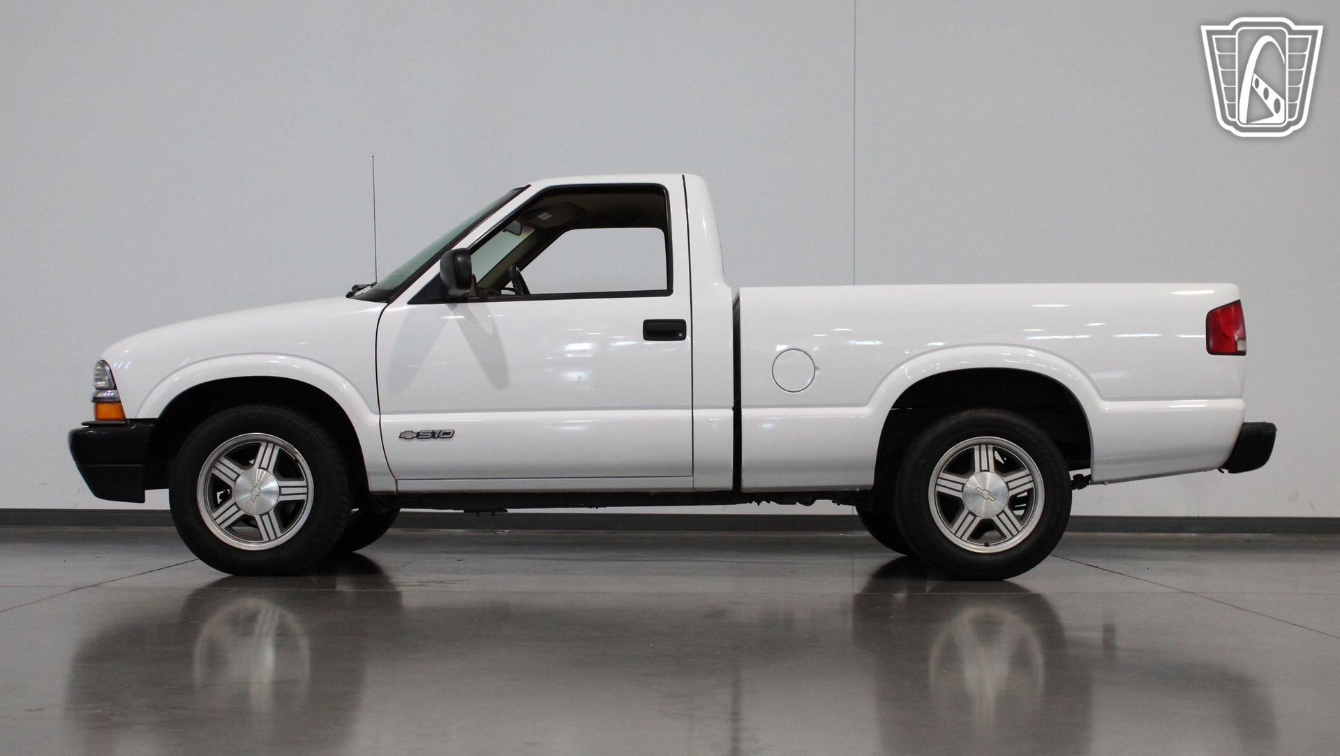 Used 1998 Chevrolet S10 Pickup 2WD Regular Cab image 37