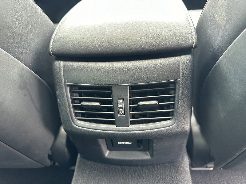 Used 2016 Lexus GS 200t image 27