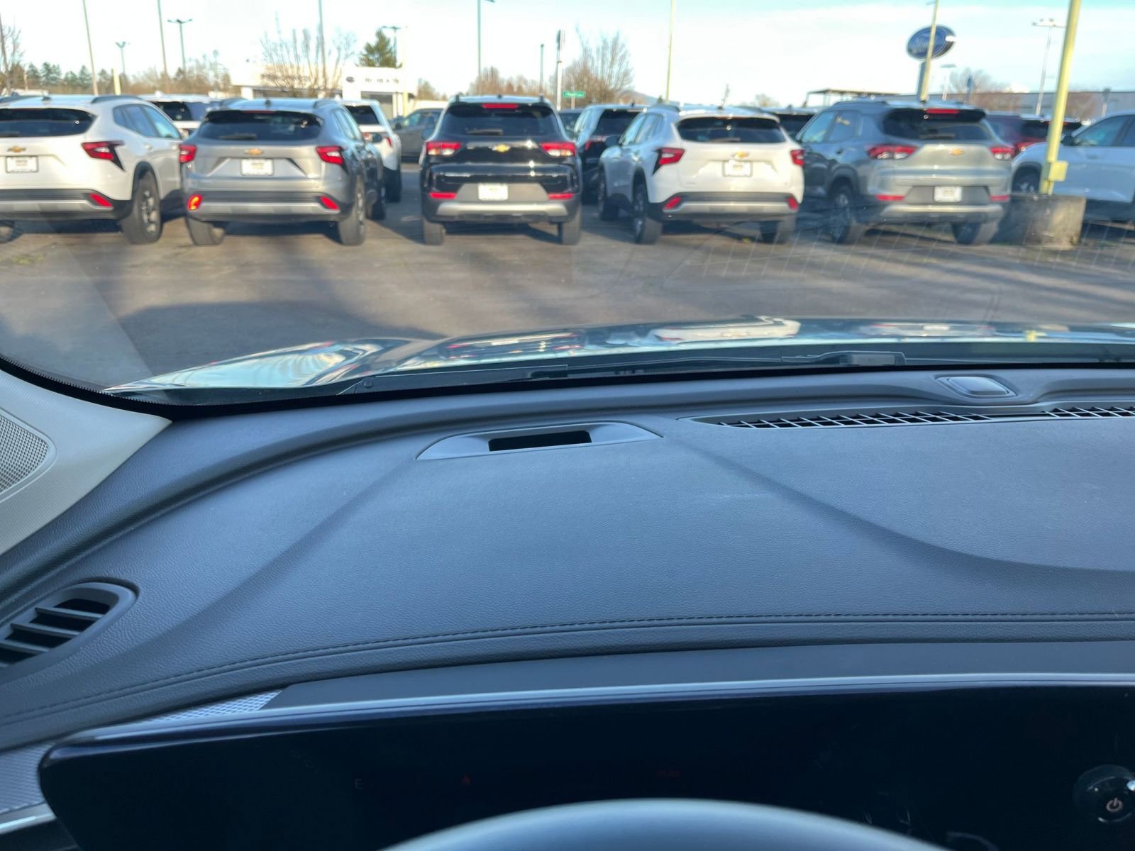 Used 2025 Buick Encore GX Preferred image 34