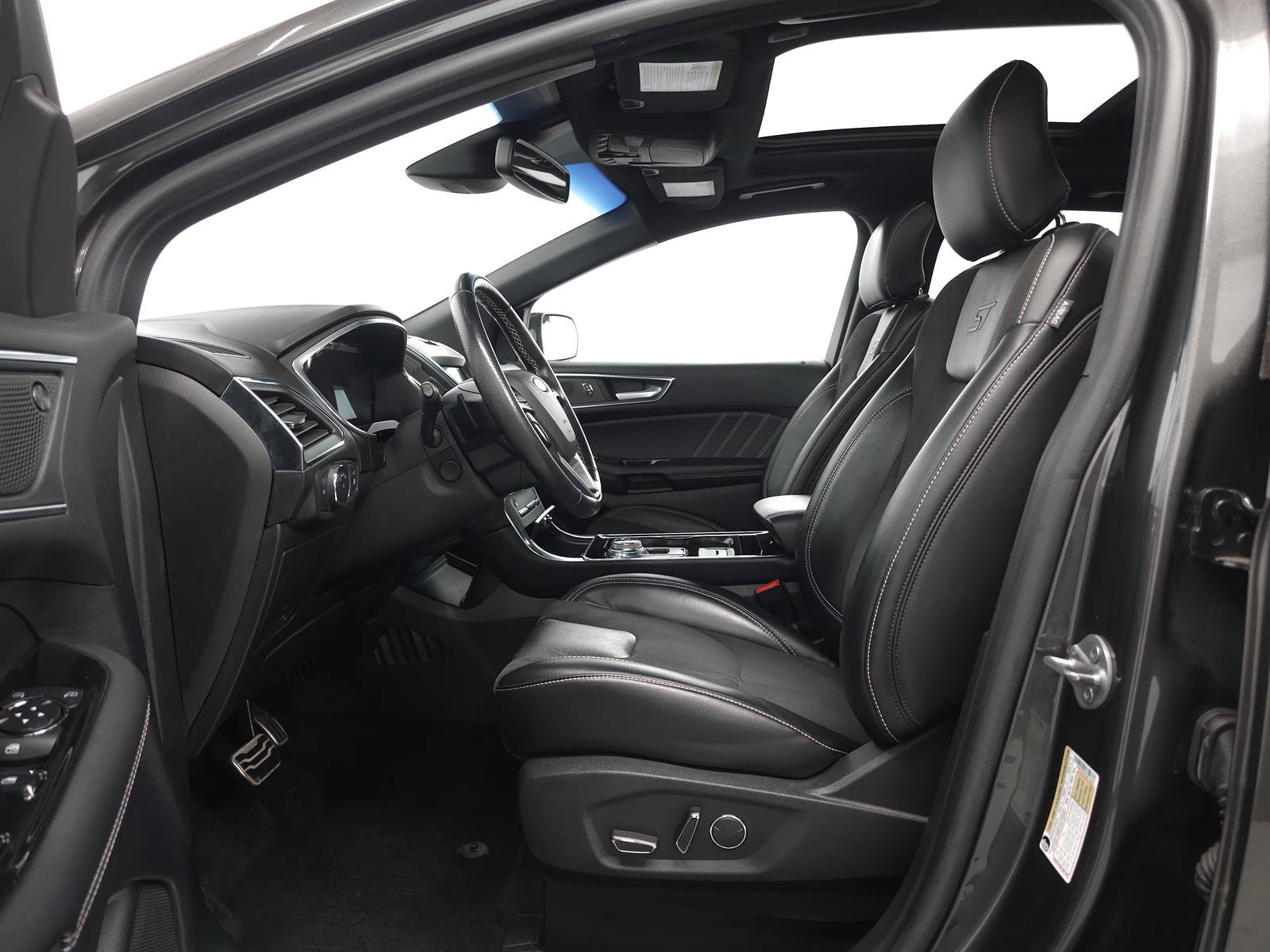 Used 2019 Ford Edge ST AWD/4WD image 4