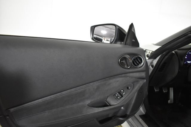 Certified 2024 Nissan Z Performance w/ Floor Mat Package RWD image 7