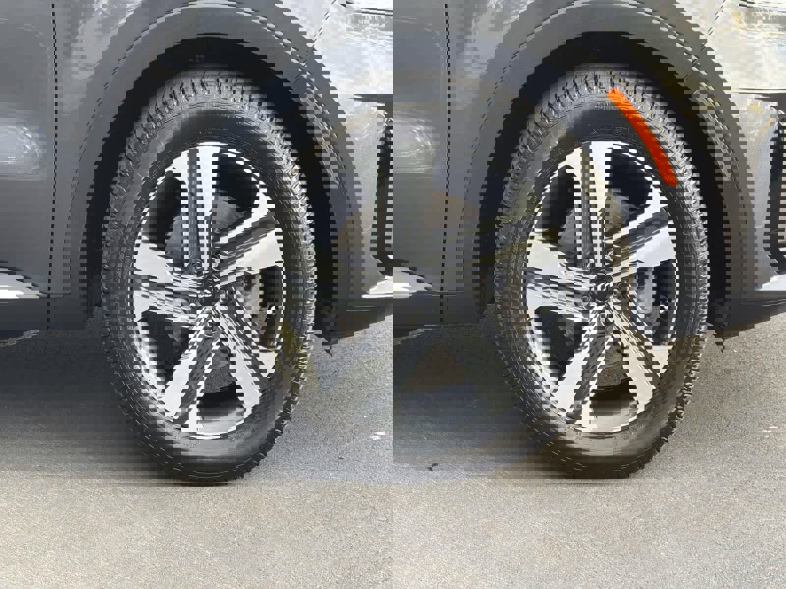 Used 2023 Kia Sorento EX image 39