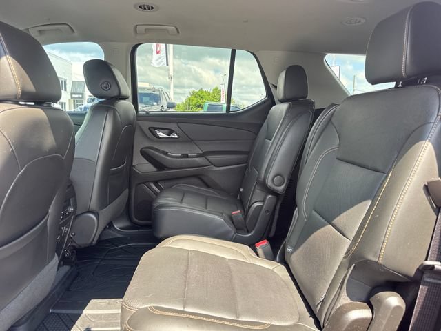 Used 2020 Chevrolet Traverse Premier w/ LPO, Blackout Package AWD/4WD image 11