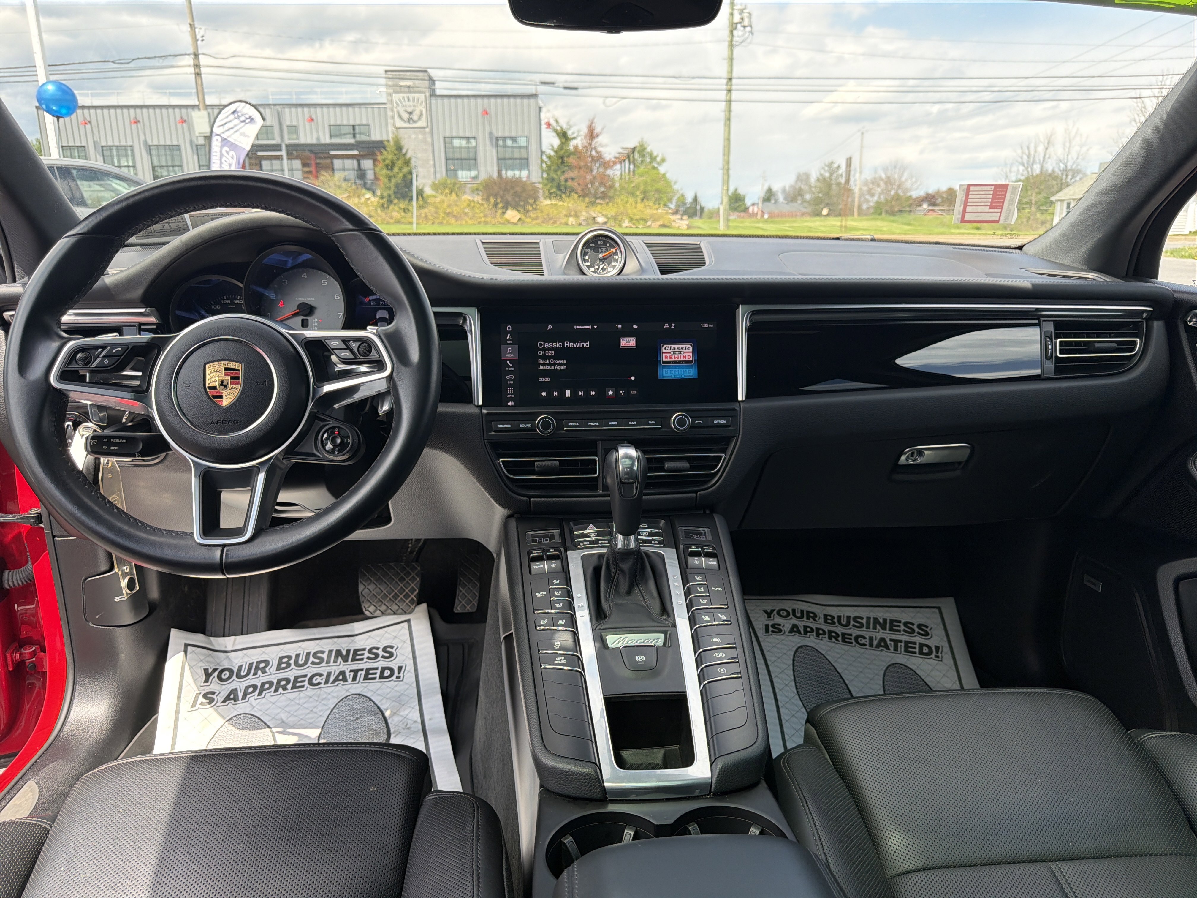 Used 2020 Porsche Macan S AWD/4WD image 14