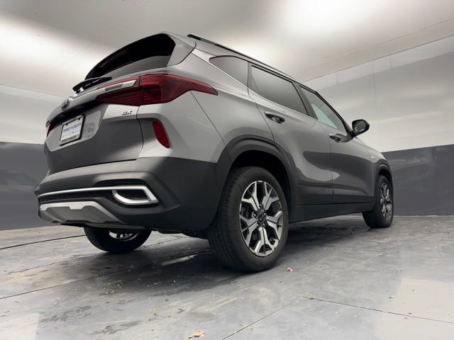 Used 2021 Kia Seltos EX AWD/4WD image 14