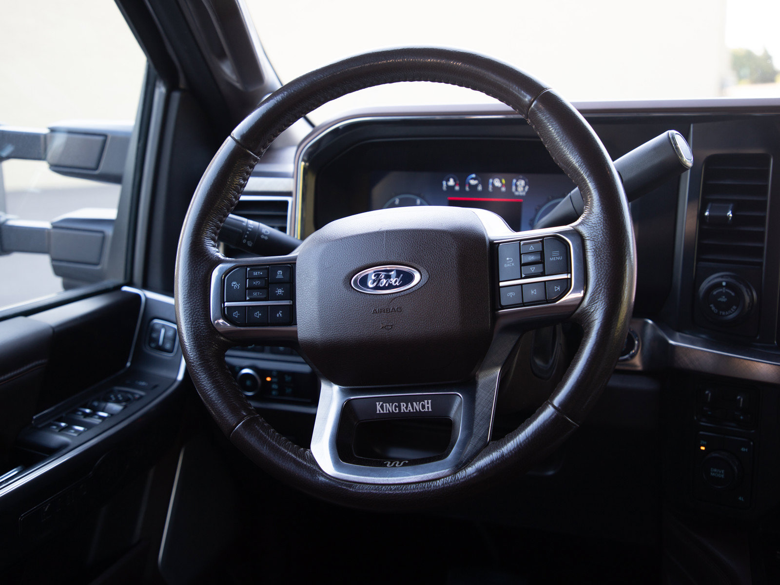 Used 2023 Ford F450 King Ranch AWD/4WD image 18