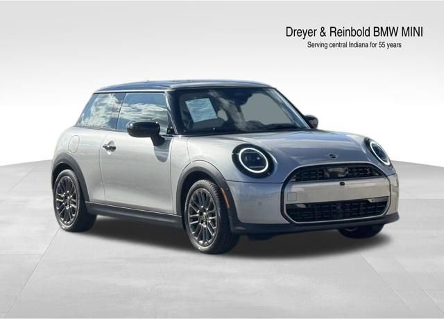 Certified 2025 MINI Cooper S image 1