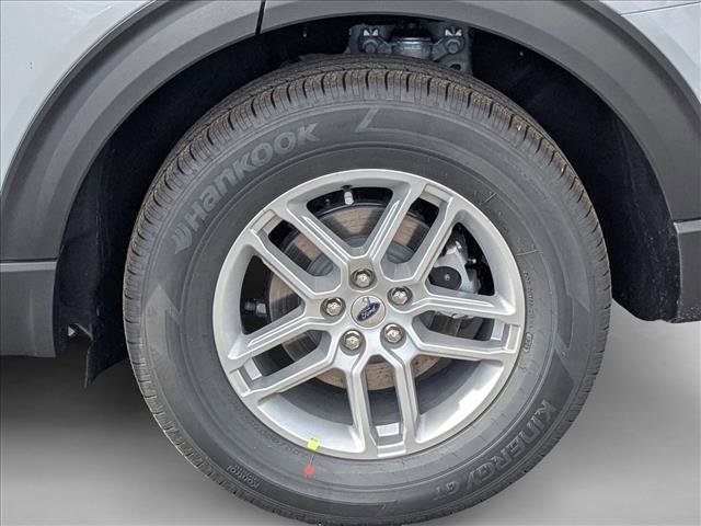 New 2026 Ford Explorer Active image 9