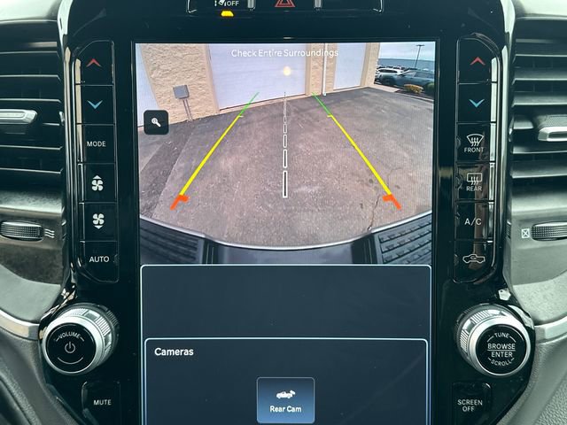 Used 2024 RAM 2500 Big Horn w/ Safety Group image 33