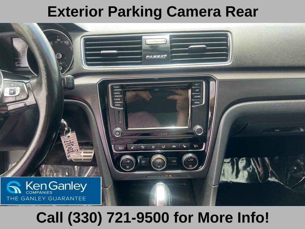 Used 2018 Volkswagen Passat 2.0T R-Line FWD image 35