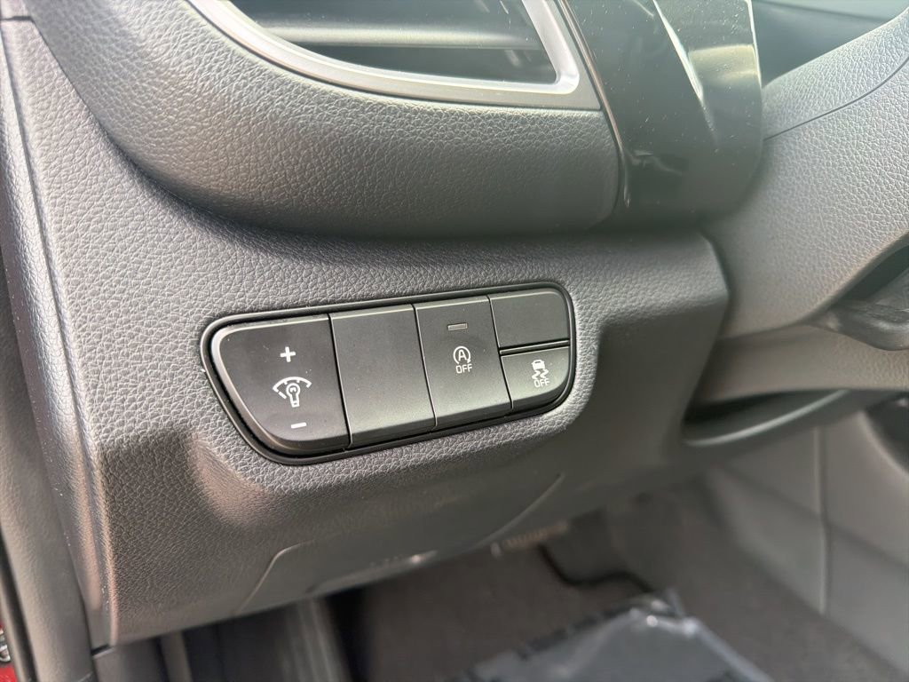 Certified 2025 Kia Seltos S image 15