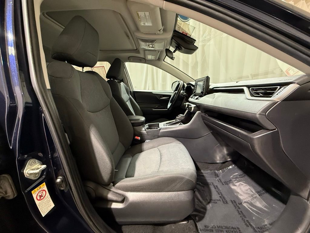 Certified 2019 Toyota RAV4 XLE w/ Convenience Package image 23