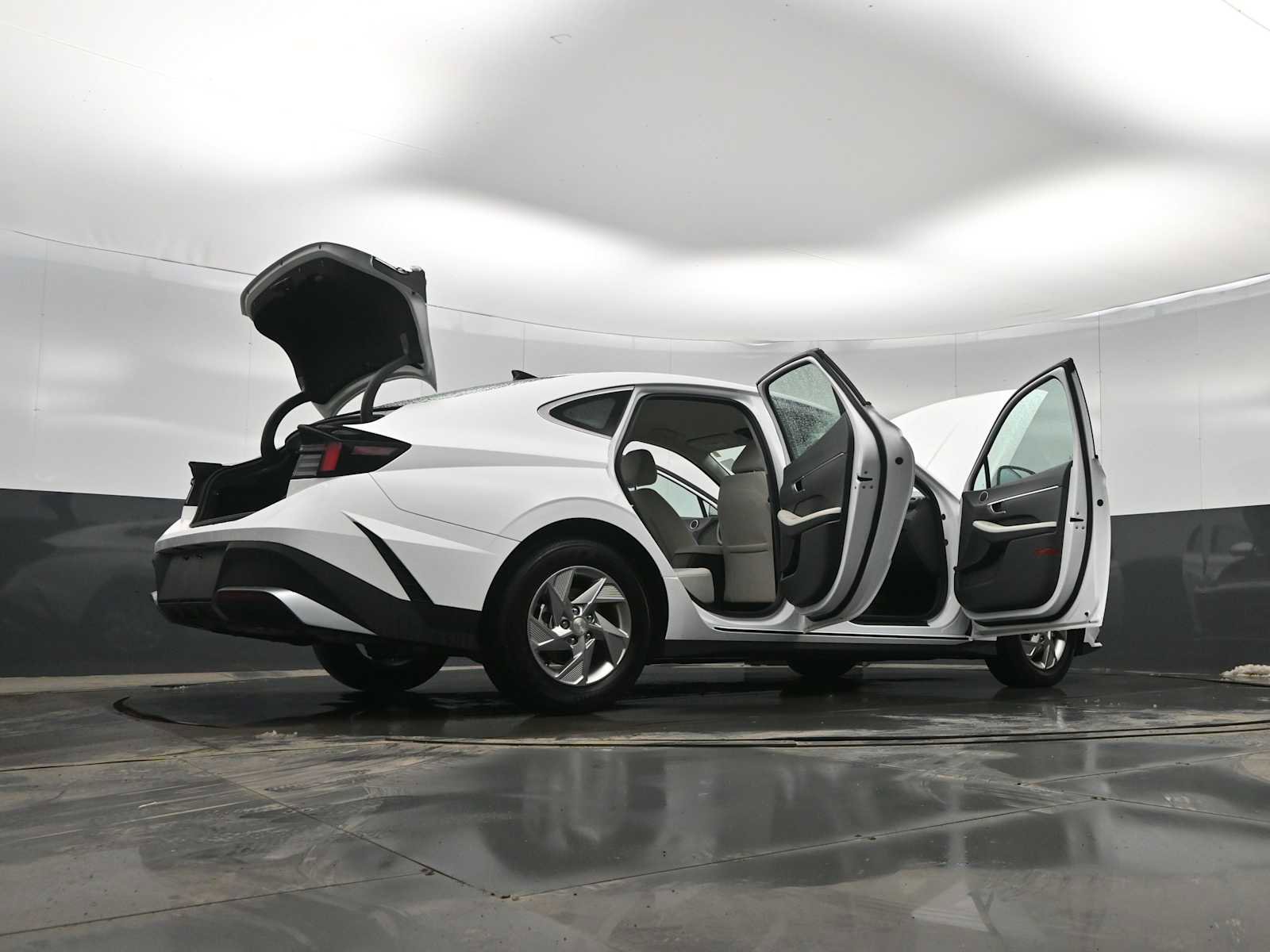 Certified 2025 Hyundai Sonata SE image 46