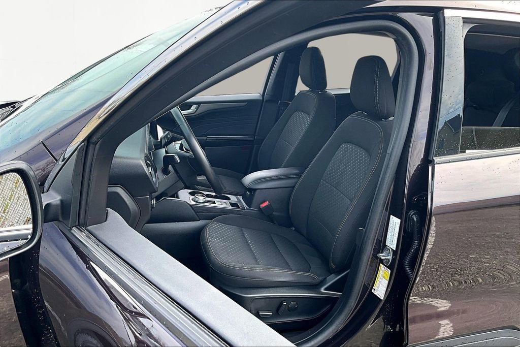 Certified 2023 Ford Escape Active w/ Tech Pack #2 image 25