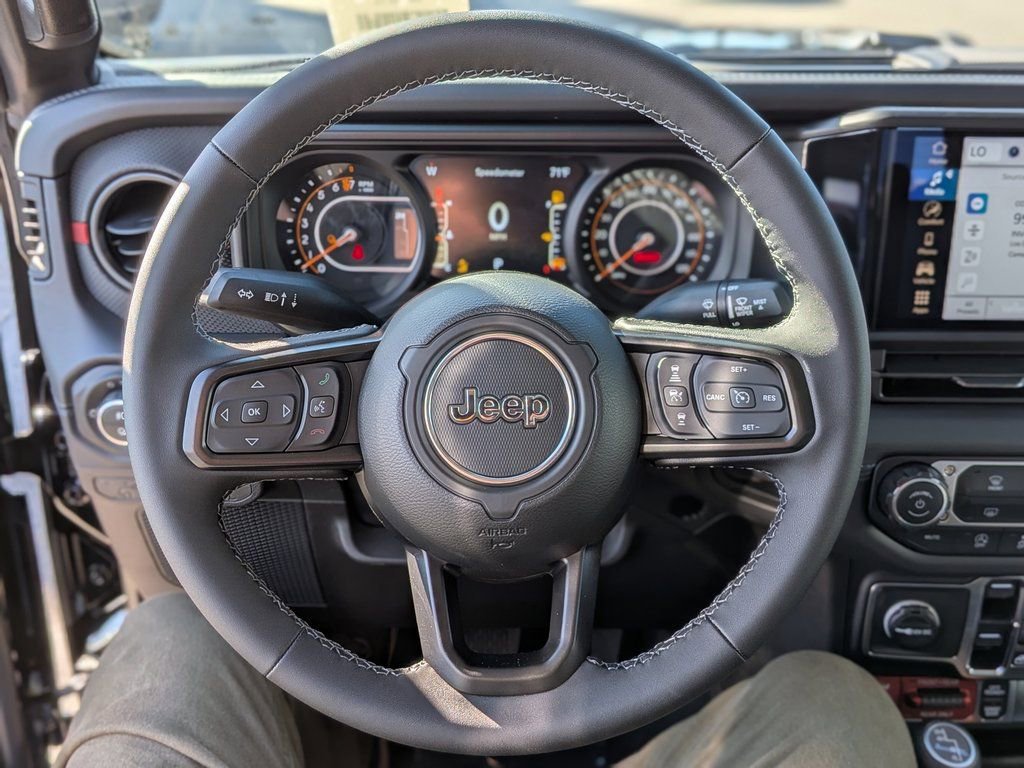 New 2026 Jeep Gladiator Rubicon w/ Steel Bumper Group AWD/4WD image 15