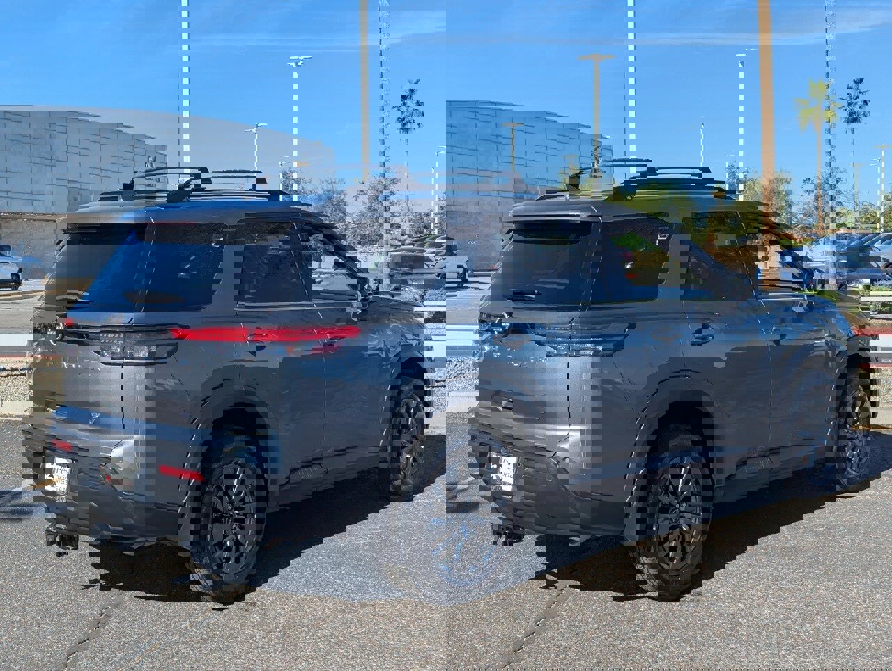 Certified 2024 Nissan Pathfinder SV image 8