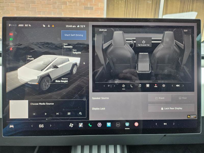Used 2024 Tesla Cybertruck AWD Crew Cab image 49