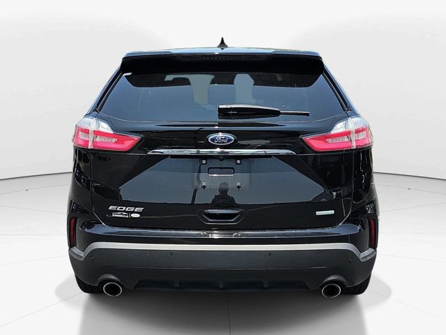 Used 2020 Ford Edge SE FWD image 4