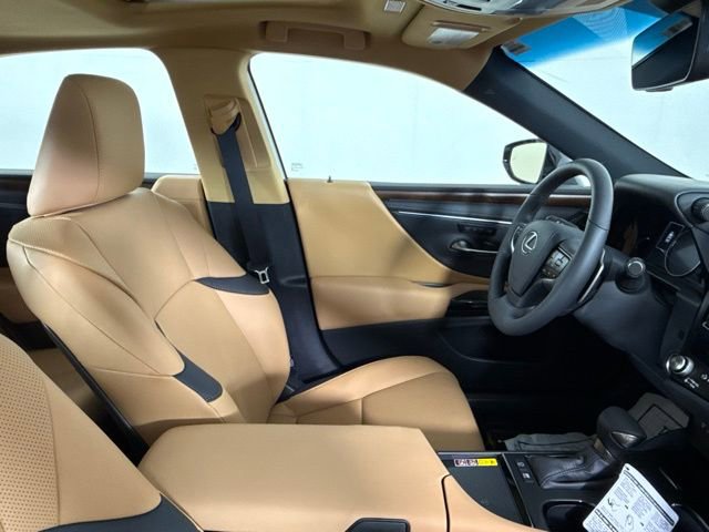 New 2025 Lexus ES 300h w/ Premium Package image 29