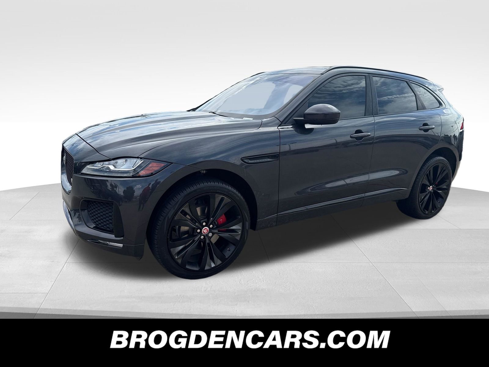 Used 2018 Jaguar F-PACE S AWD/4WD image 2