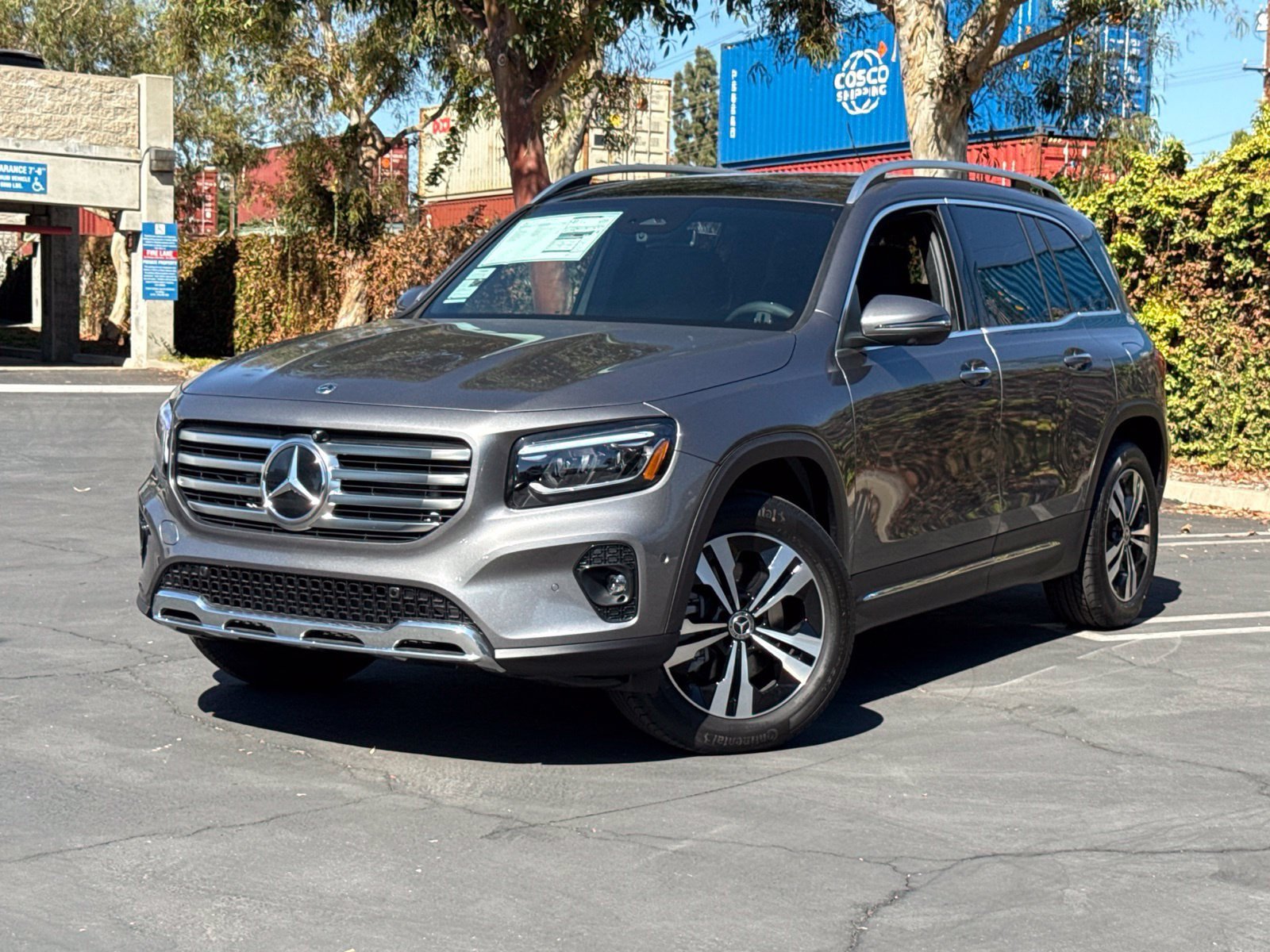 New 2026 Mercedes-Benz GLB 250 4MATIC image 2