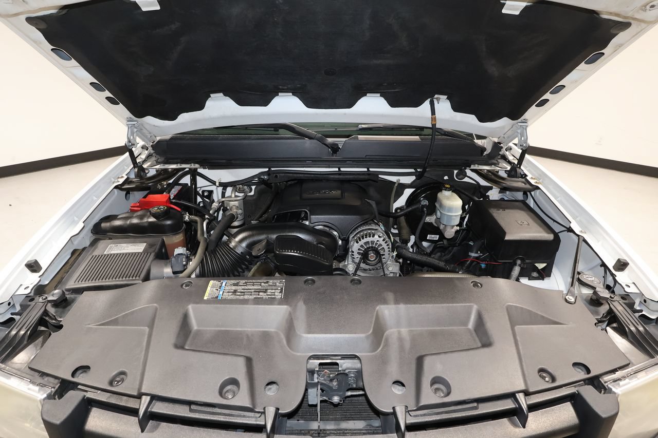Used 2010 GMC Sierra 1500 W/T RWD image 15