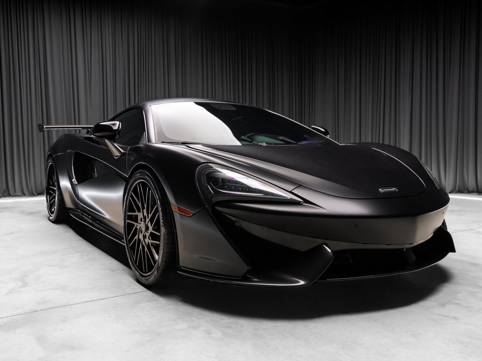 Used 2016 McLaren 570S Coupe RWD image 19
