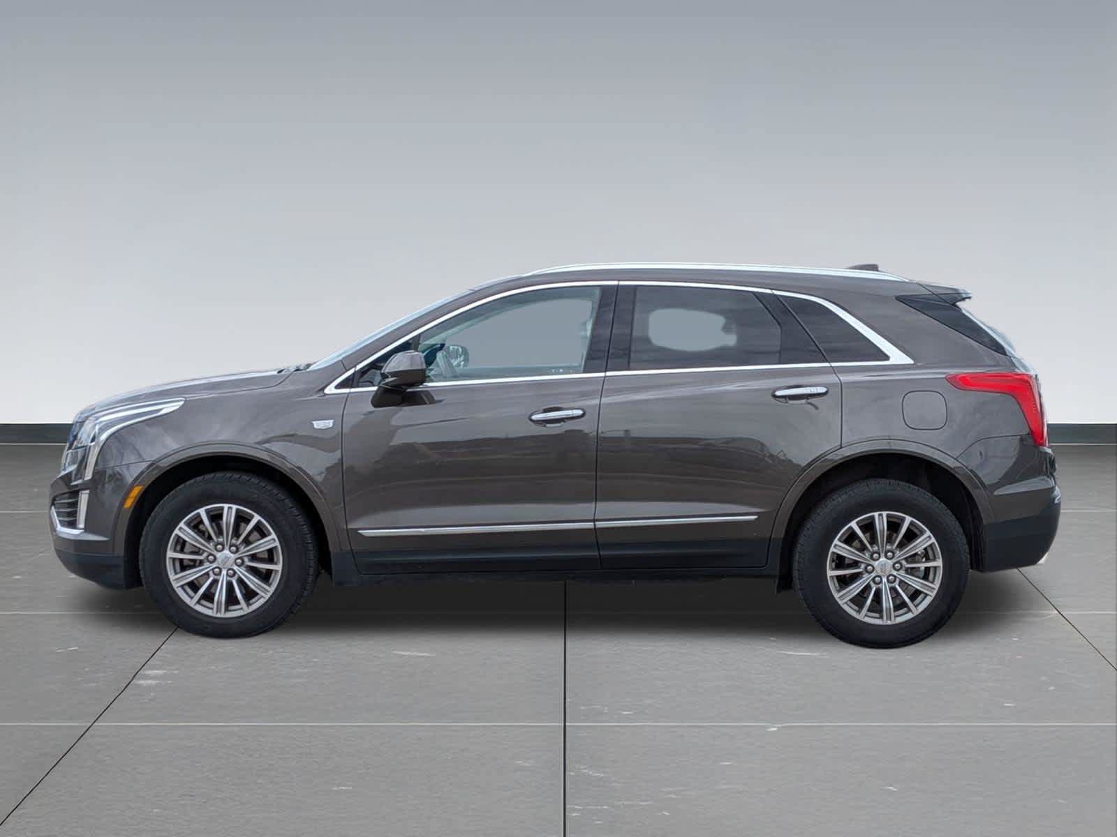 Used 2019 Cadillac XT5 Luxury AWD/4WD image 3