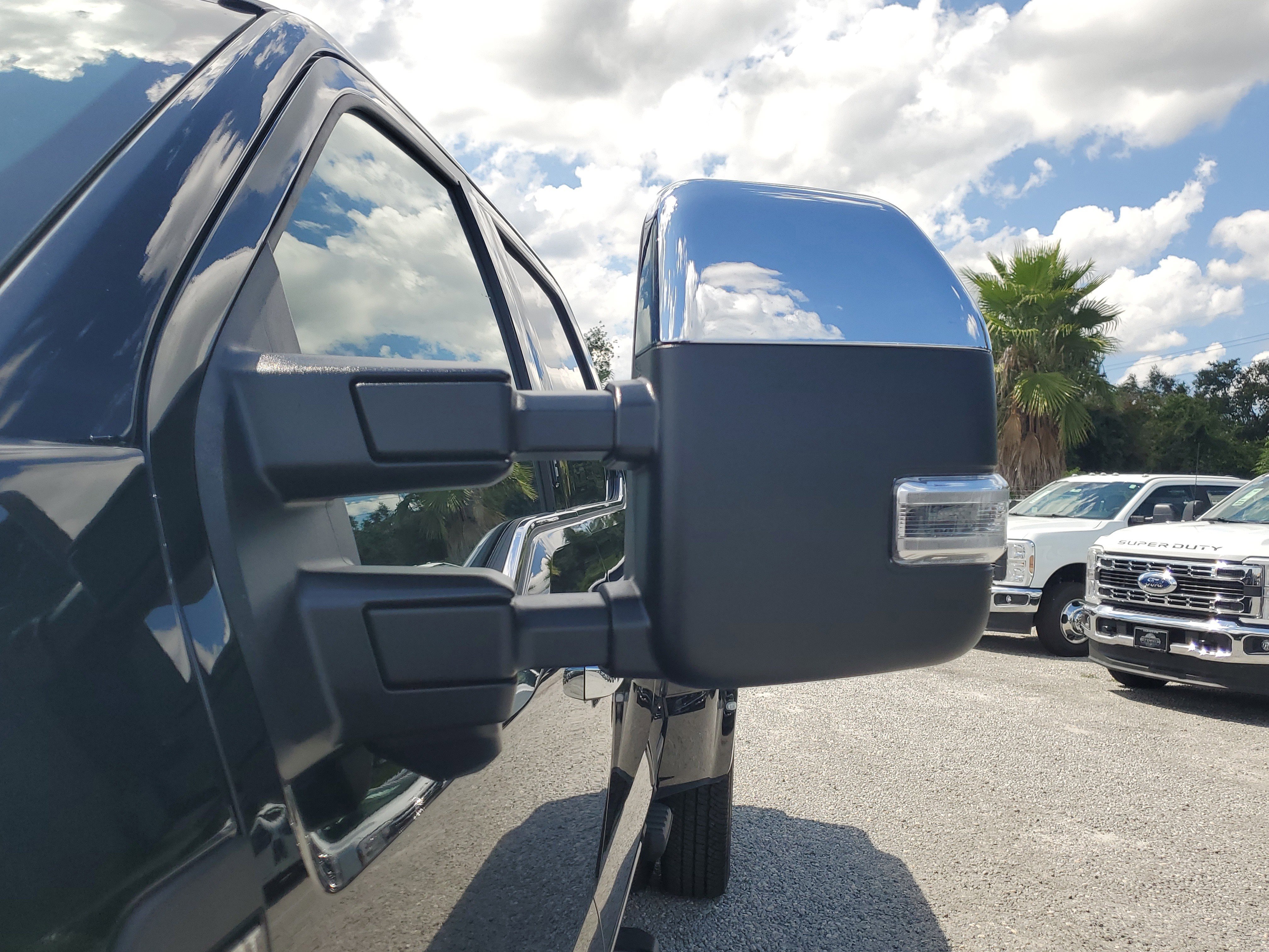 New 2026 Ford F350 Lariat w/ Lariat Premium Package image 5