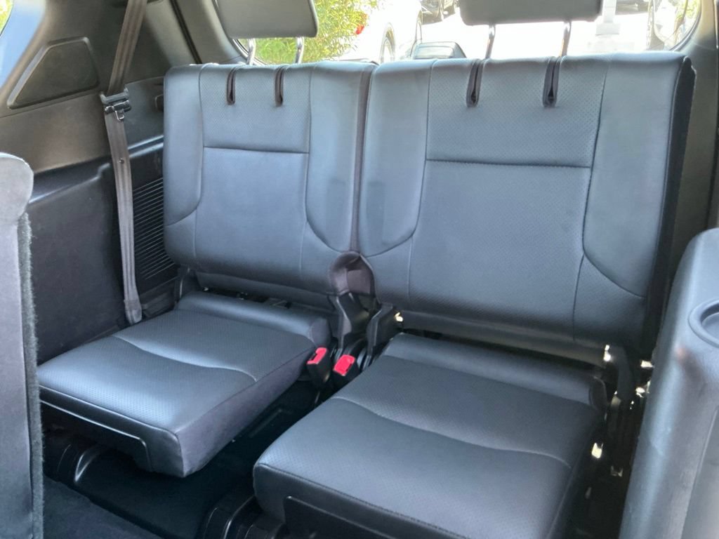 Used 2020 Lexus GX 460 Luxury w/ Accessory Package AWD/4WD image 18