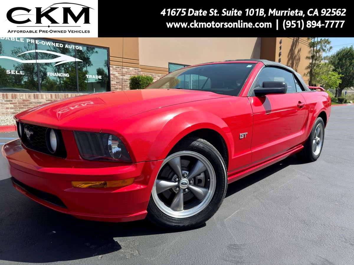 Used 2005 Ford Mustang GT image 1
