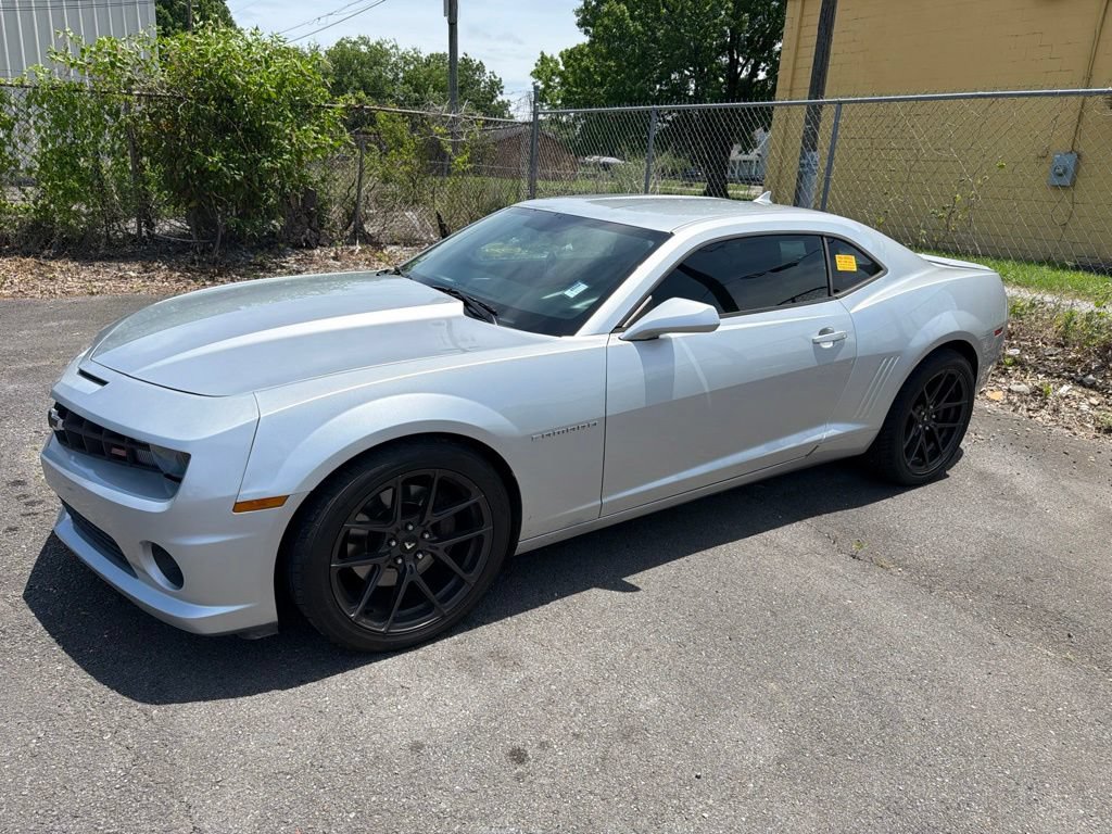 Used 2013 Chevrolet Camaro SS w/ RS Package RWD image 1
