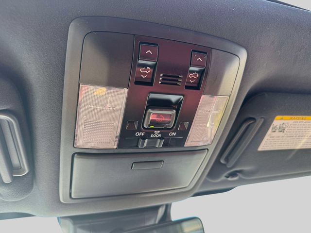 Certified 2023 Lexus GX 460 Premium w/ Premium Package AWD/4WD image 38