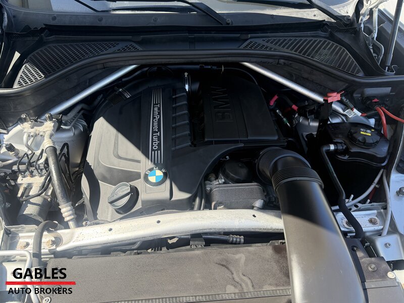 Used 2014 BMW X5 xDrive35i AWD/4WD image 17