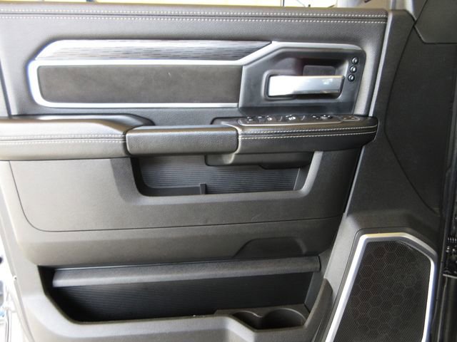 Used 2024 RAM 2500 Laramie w/ Night Edition image 10
