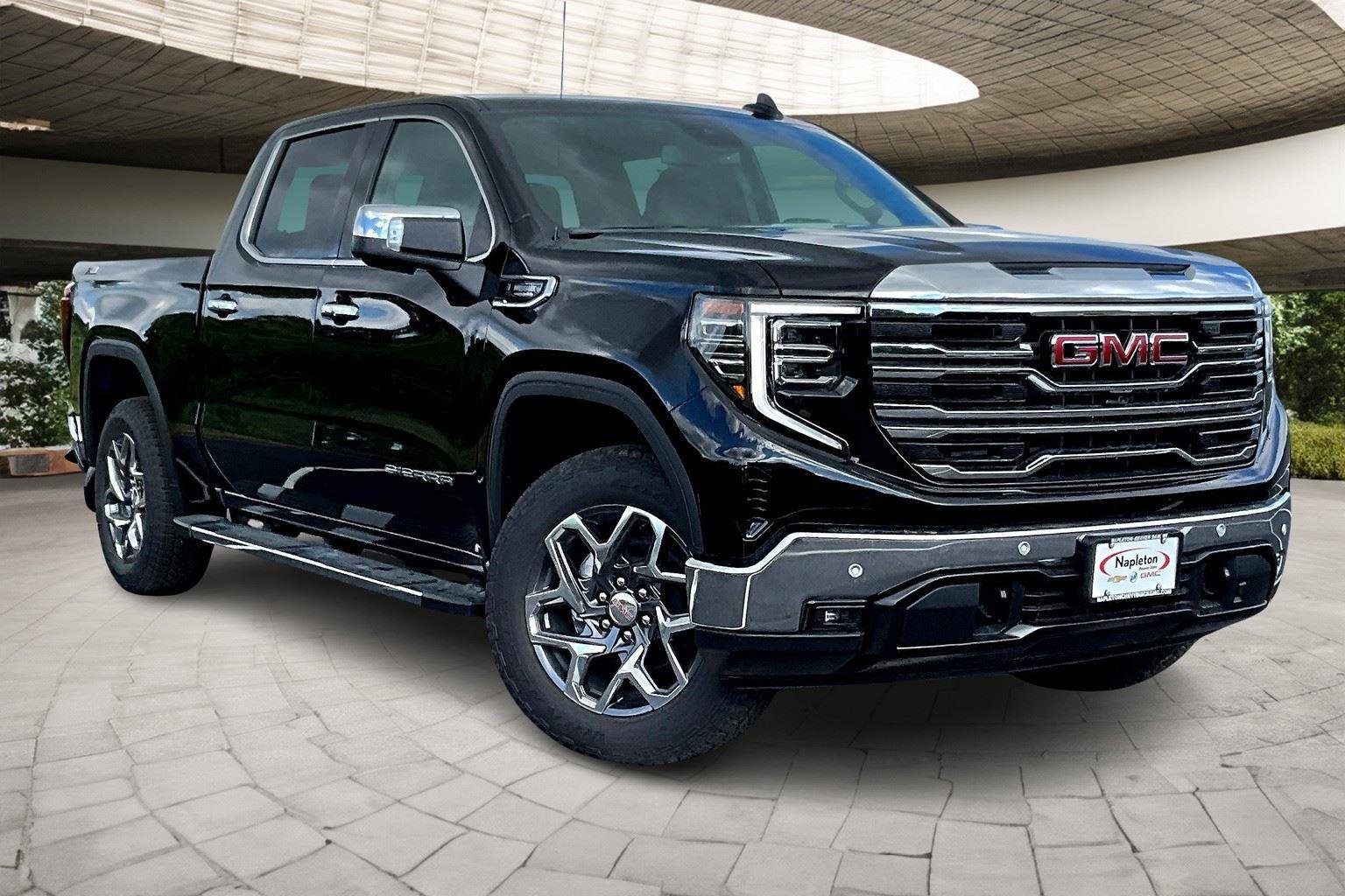 New 2026 GMC Sierra 1500 SLT w/ SLT Premium Plus Package image 2