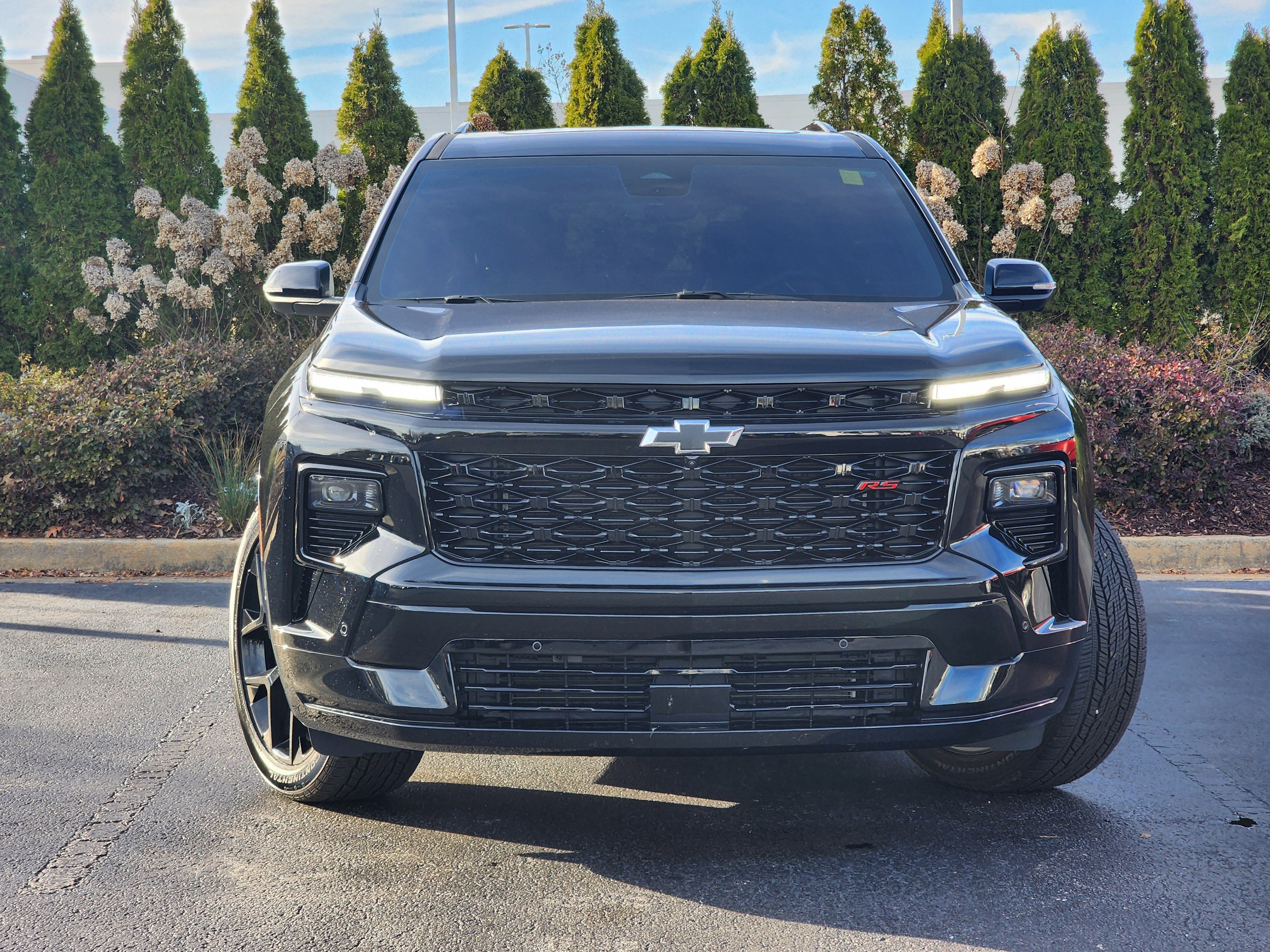 Used 2025 Chevrolet Traverse RS image 5