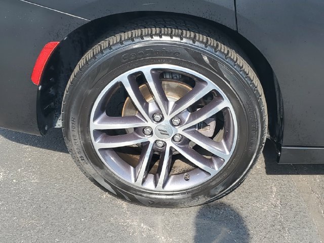 Used 2019 Dodge Charger SXT w/ Plus Group AWD/4WD image 6