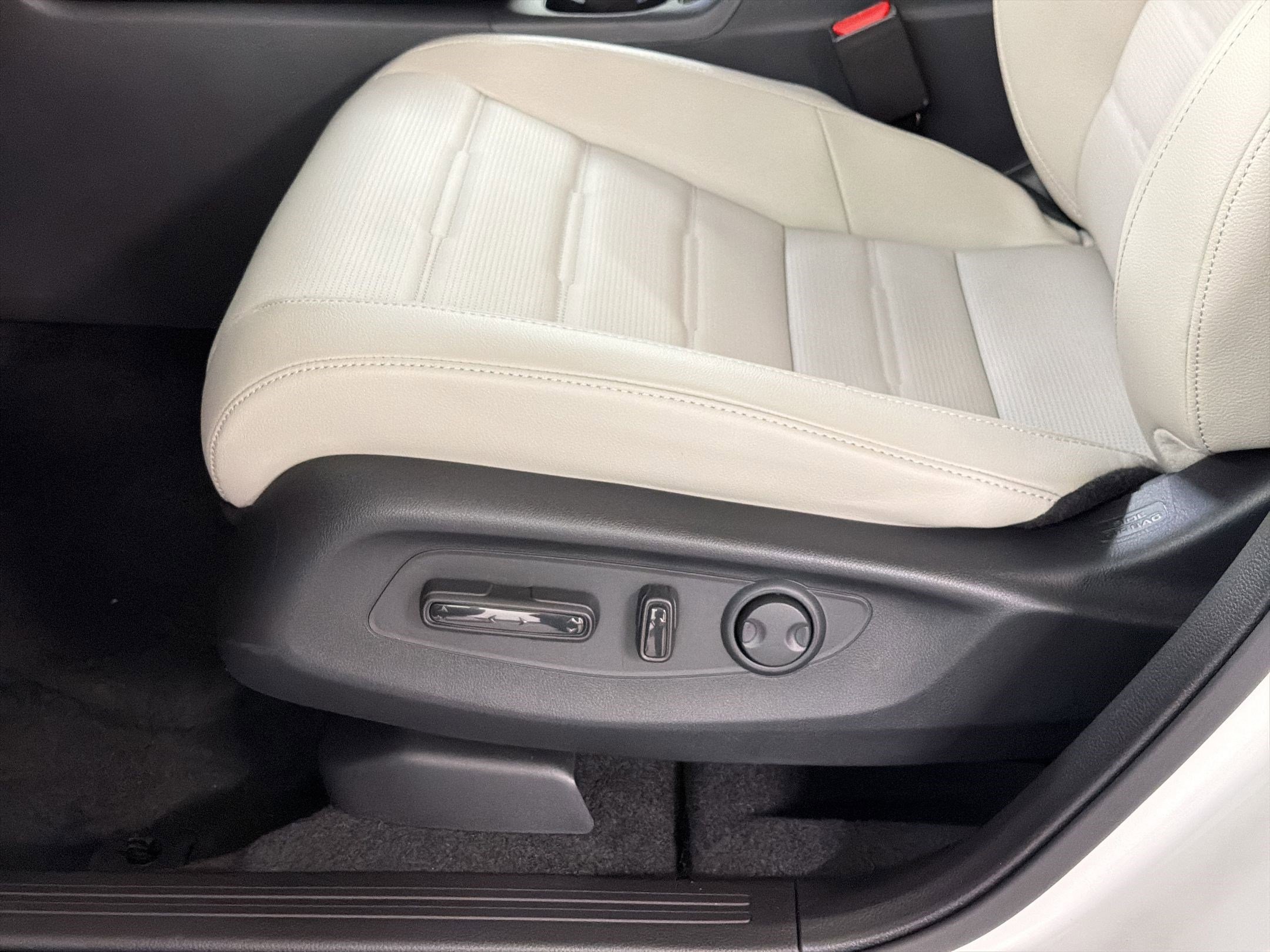 New 2026 Honda CR-V EX-L image 14