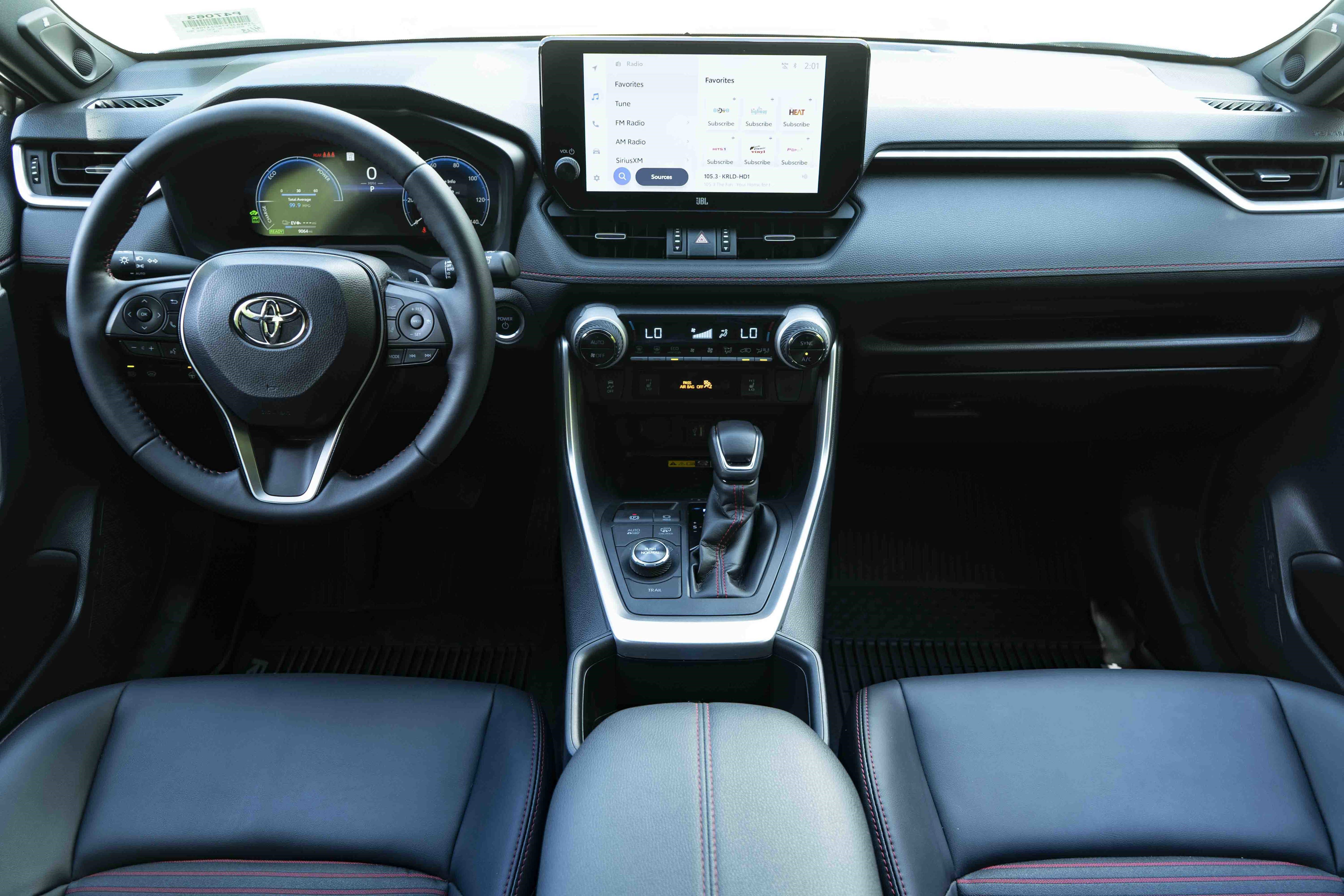 Used 2025 Toyota RAV4 XSE w/ Weather Package image 26