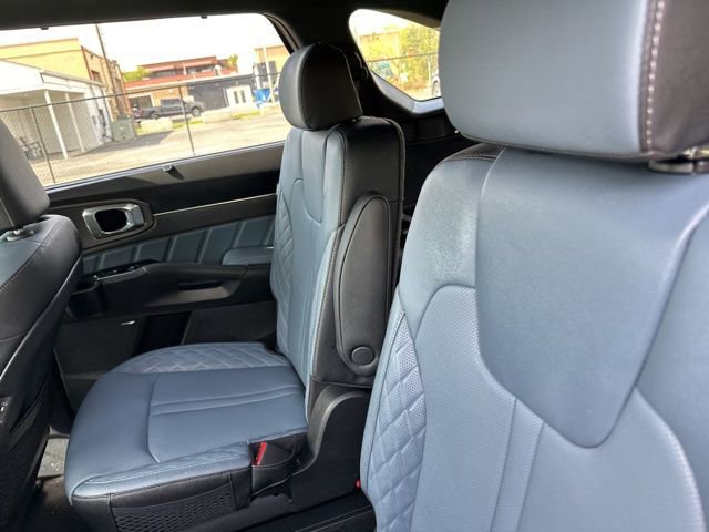 Certified 2025 Kia Sorento SX Prestige image 16