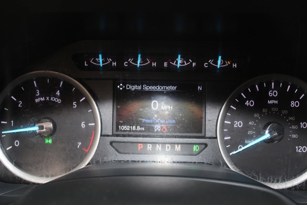 Used 2019 Ford Expedition XLT w/ Equipment Group 201A AWD/4WD image 35