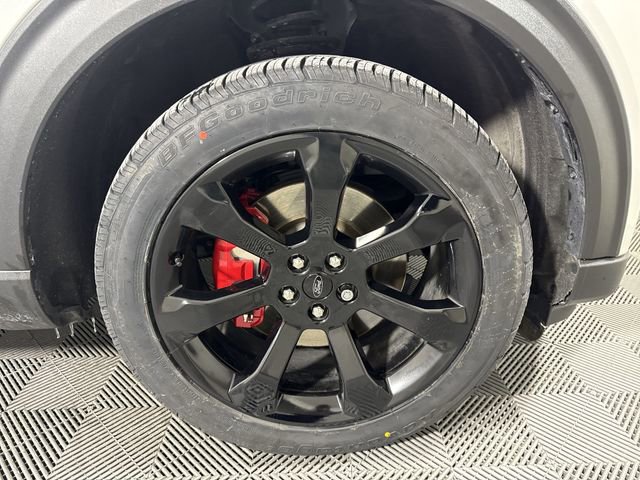 Used 2024 Ford Explorer ST w/ Equipment Group 401A image 10