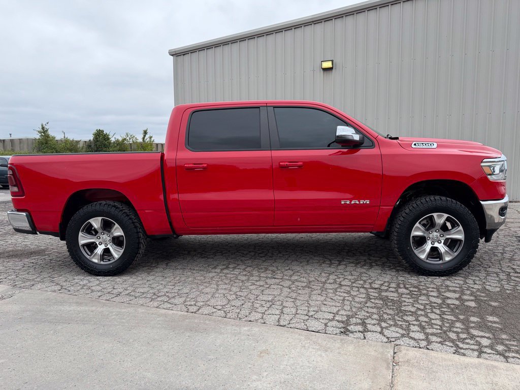 Used 2024 RAM 1500 Laramie AWD/4WD image 4