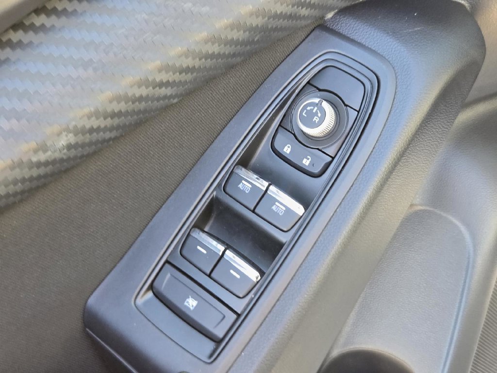 Certified 2025 Subaru Ascent Premium AWD/4WD image 18