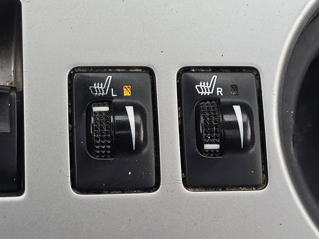 Used 2014 Toyota 4Runner SR5 Premium image 5